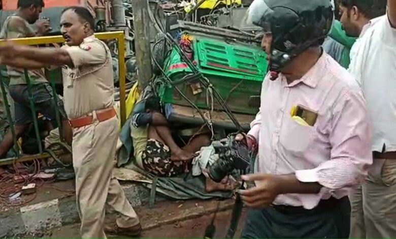 Speed ​​havoc in Kanpur, truck auto collision, 2 injured