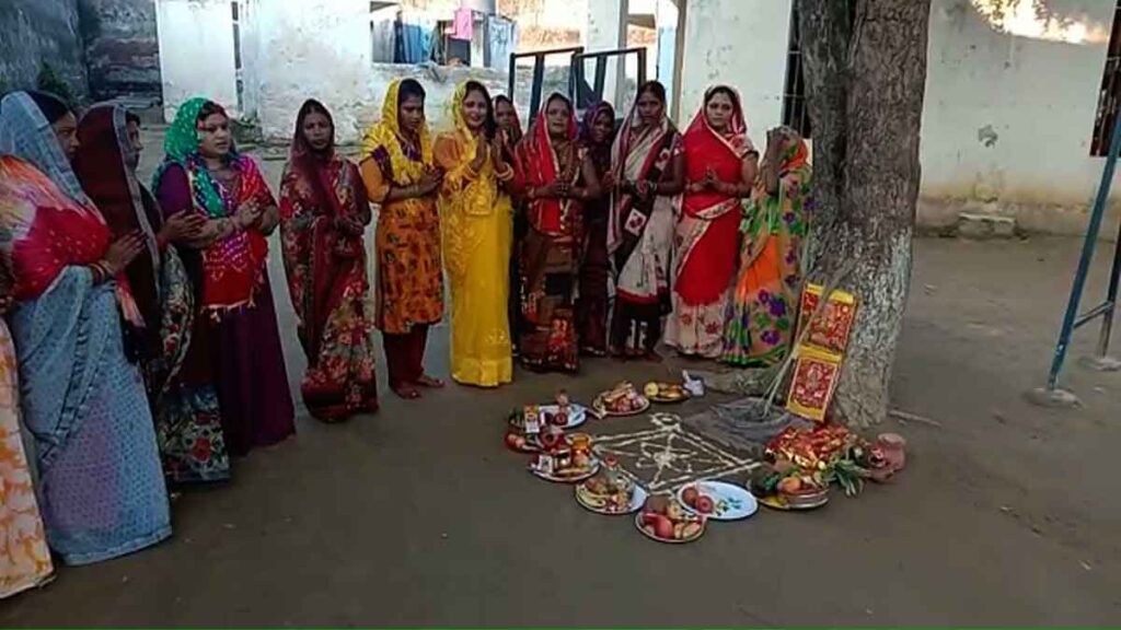 Deoria Women prisoners celebrated Karva Chauth