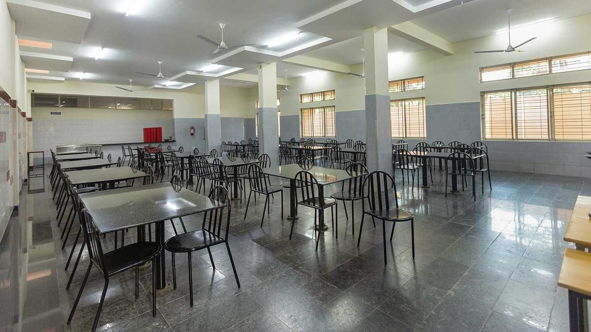 hostel mess 30 students sick after eating contaminated hostel food in Rajasthans Kota