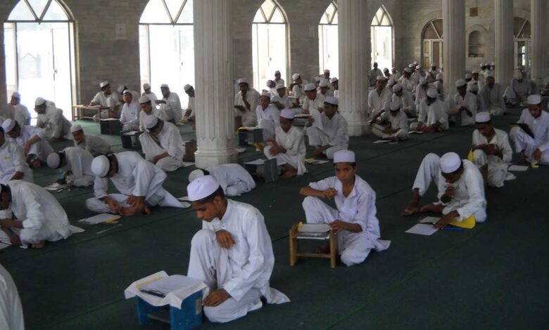 The problems of UP madrassa operators increased