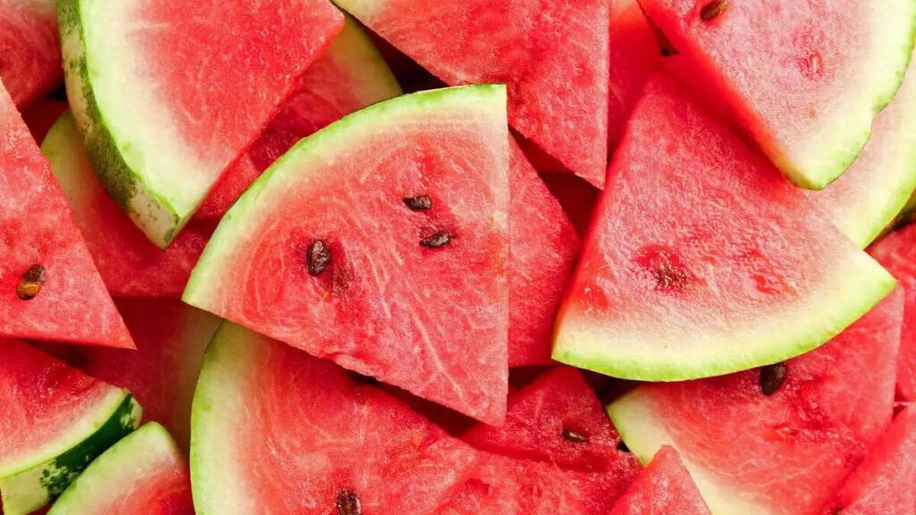 8 fruits that can boost your mood and energy