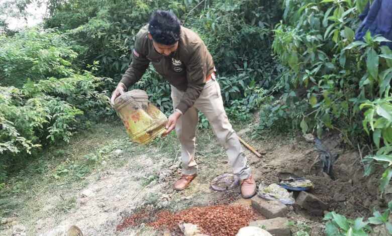 55 litres of illegal raw liquor recovered from Amethi