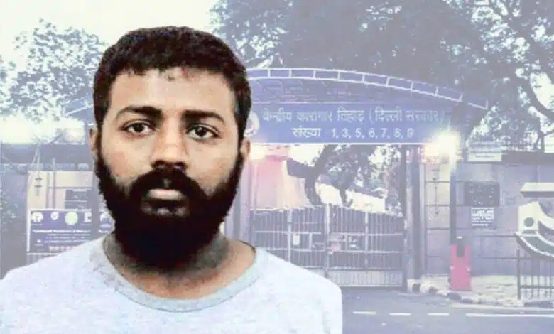 AAP leader accused of taking bribe from prisoners