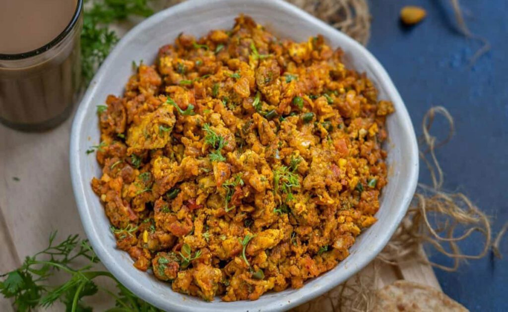 Quick and easy recipe for weekday lunch with Methi