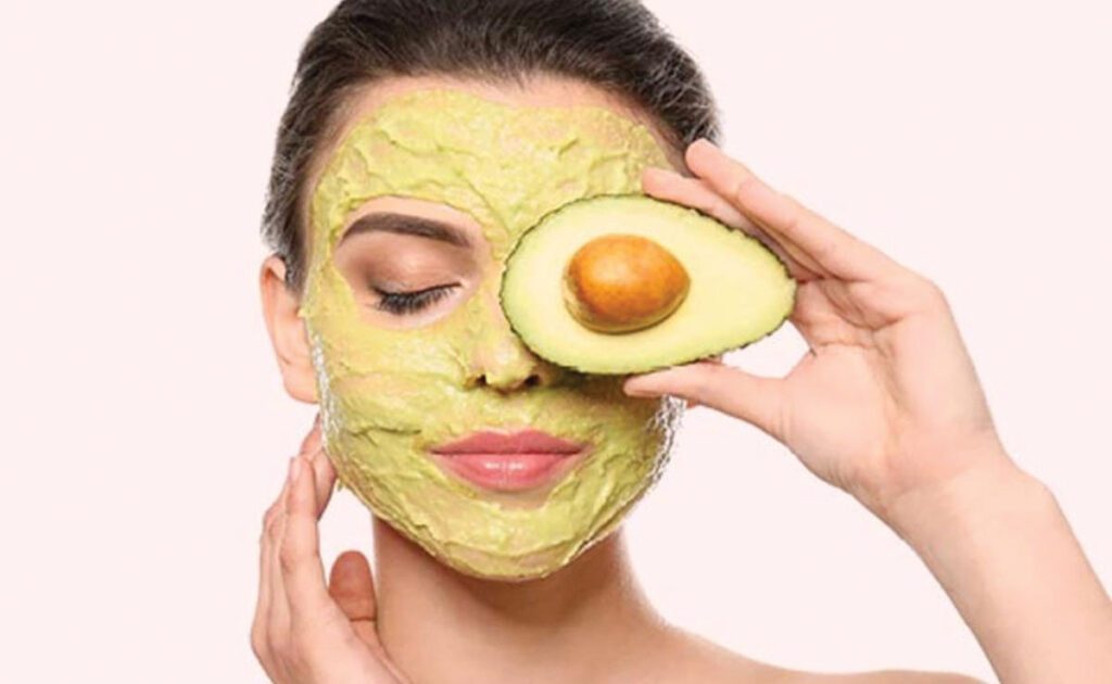 5 Homemade Masks For Glowing Skin