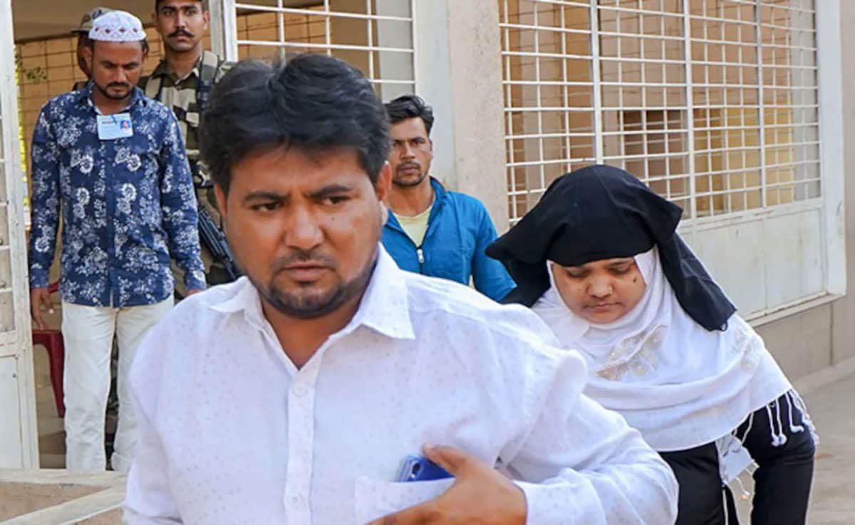 Bilkis Bano challenges release of her rapists in the SC