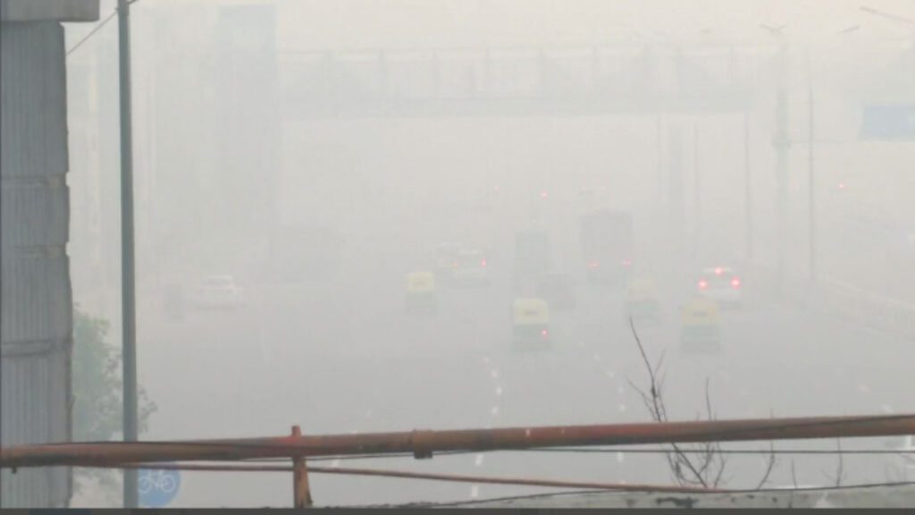 Capital Delhi battling Air Pollution