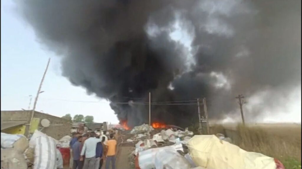 Major fire broke out at a scrap warehouse in Odisha