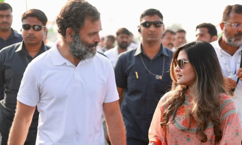 Actress Riya Sen joins Rahul Gandhi's Bharat Jodo yatra