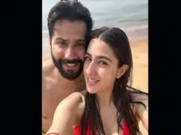 Sara and Varun are enjoying a beach day in Goa.