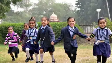 Classes up to 5 closed until air pollution improves