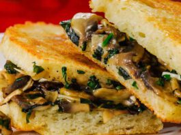 Make Mushroom Sandwiches to eat in a hurry