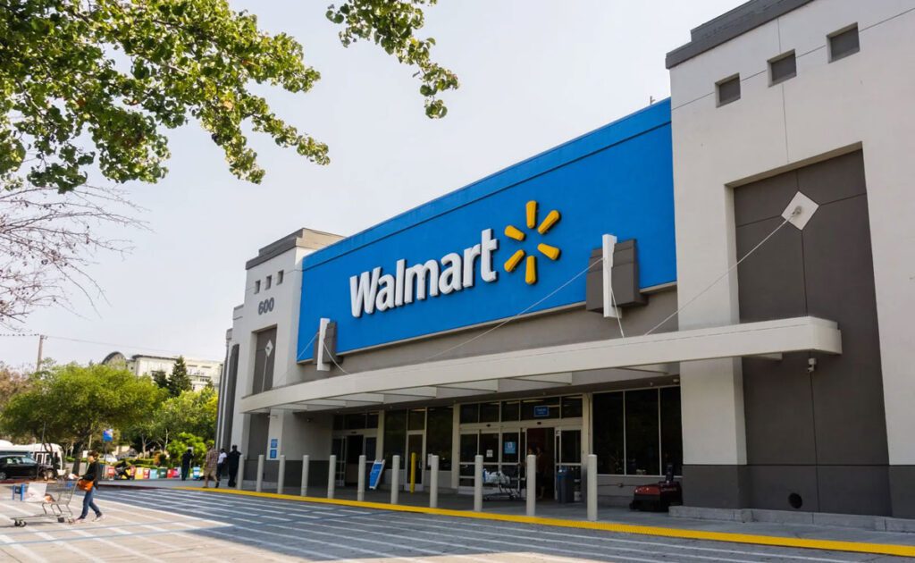 10 killed in US Walmart store shooting