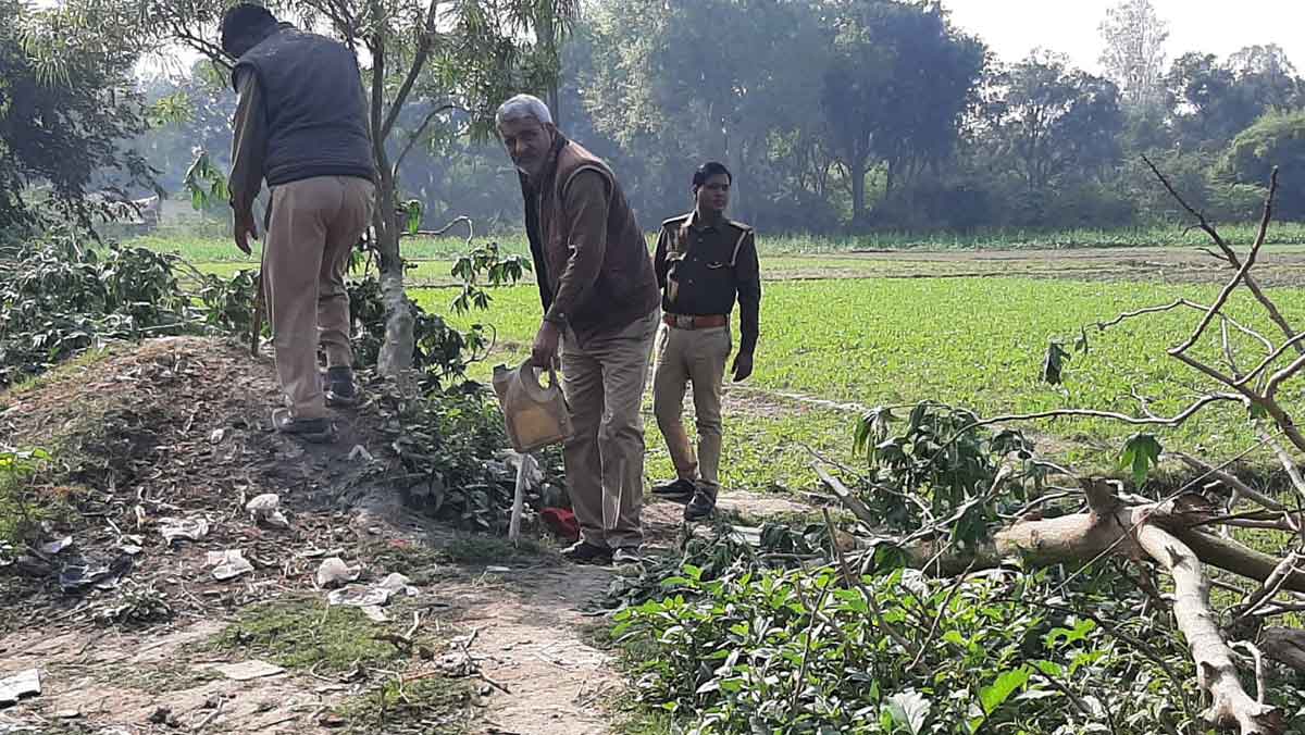 22 ltr of illegal liquor recovered from Amethi