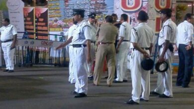 Kolkata cops register FIR against Paresh Rawal