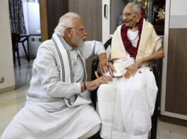 PM Modi's mother hospitalized in Ahmedabad