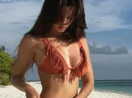 Disha Patani raises the mercury level with her bikini post