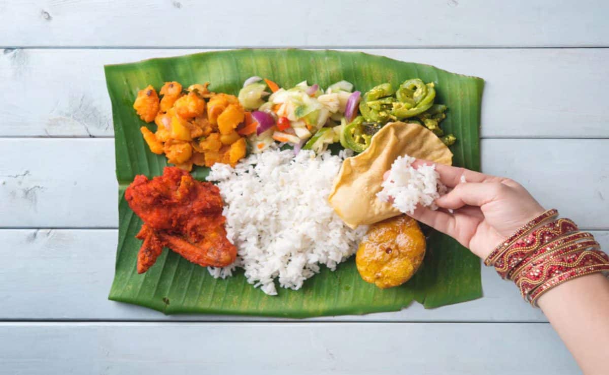 health benefits of eating on banana leaf