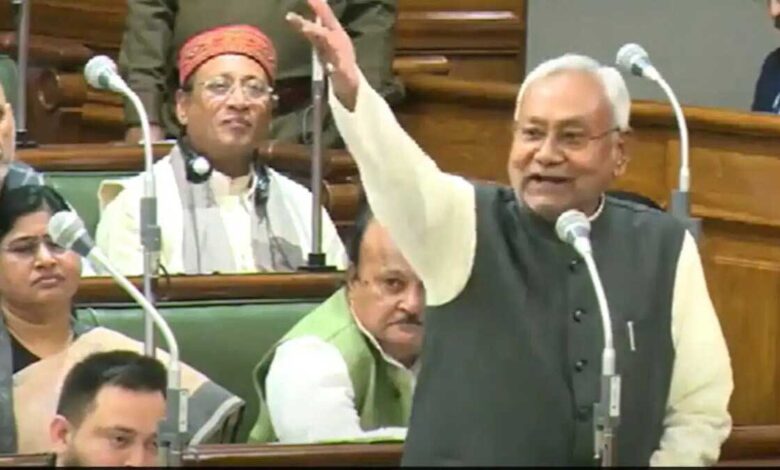 Nitish Kumar refuses liquor deaths compensation