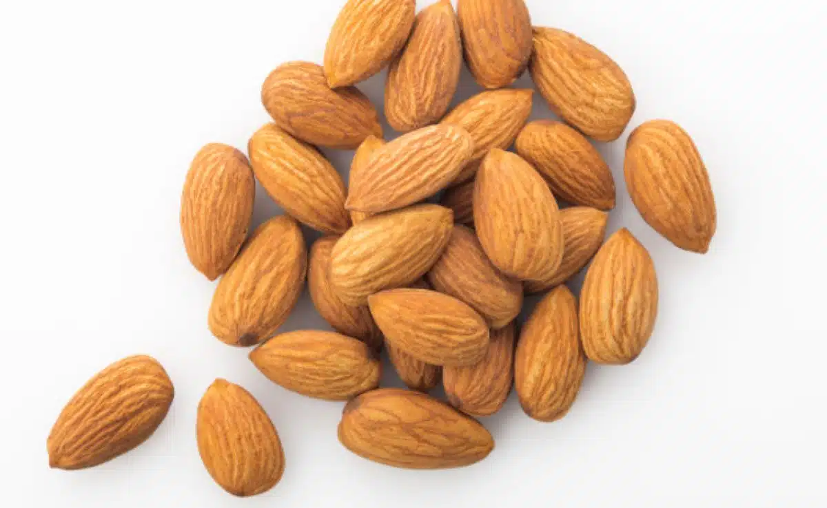 Add nuts and seeds to your diet for weight loss