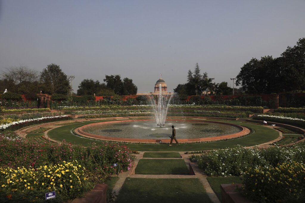 Govt renames Delhi's Mughal Gardens as 'Amrit Udyan'