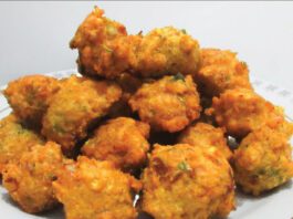 Crunchy Moong Dal Pakoda Recipe