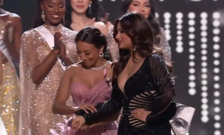 Harnaaz Sandhu emotional on stage Miss Universe