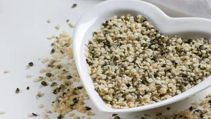 Health Benefits and Side Effects of Hemp Seeds