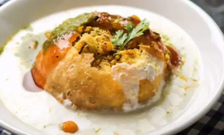 You can try these Kachori recipes with tea