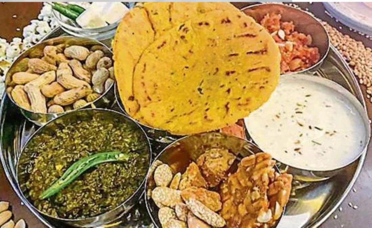 Lohri 2023 festival is incomplete without traditional dishes Lohri 2023 festival is incomplete without traditional dishes