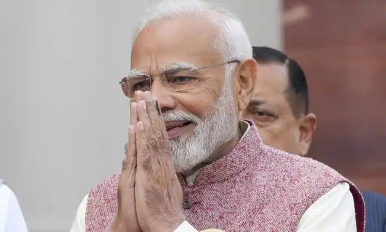 PM Modi will visit Karnataka and Maharashtra today