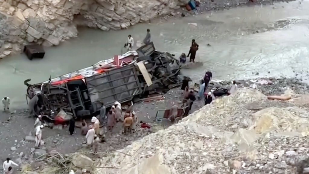 Passenger coach overturned in Balochistan, 39 killed