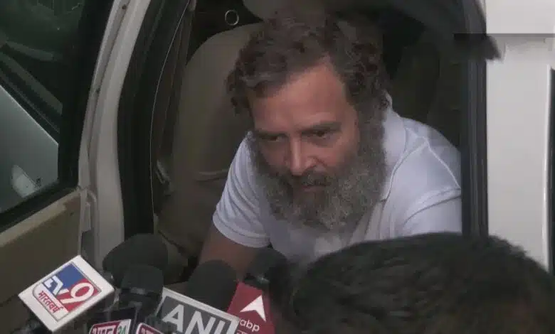 Rahul Gandhi condoles the death of Sharad Yadav