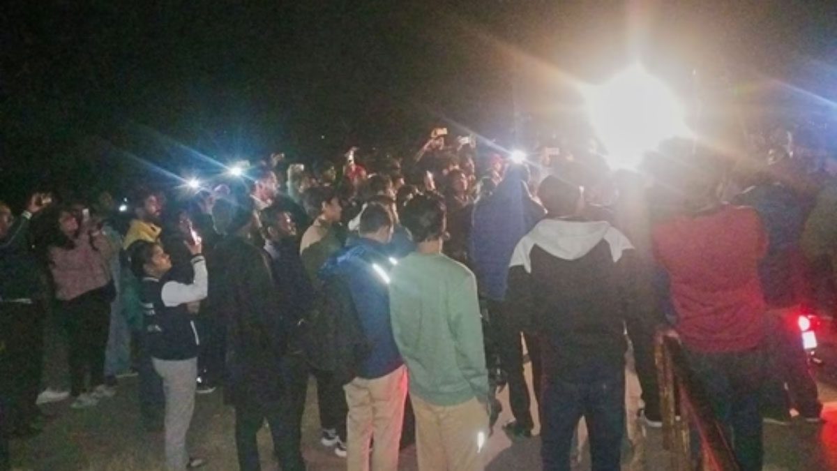 Delhi University students demand to show BBC documentary
