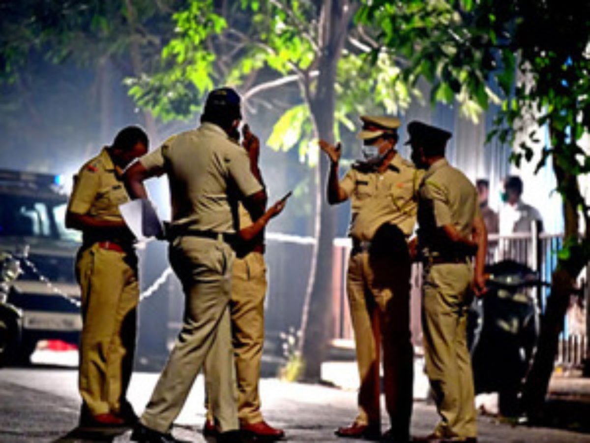 Uproar over taking selfies with women in Noida