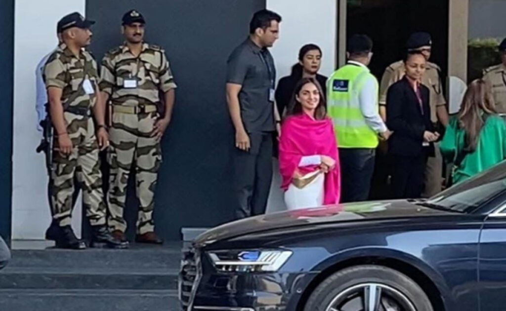 Kiara Advani leaves from Mumbai before marriage, see photos