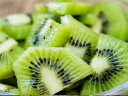 6 Surprising Benefits of Kiwi You Didn't Know