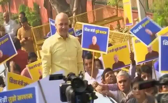 Manish Sisodia appeared before the CBI for questioning