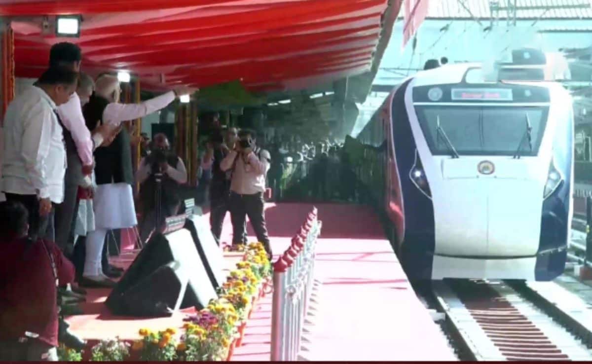 PM Modi flags off 2 Vande Bharat trains from Mumbai