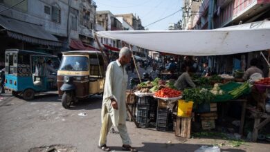 Pakistan struggling with economic