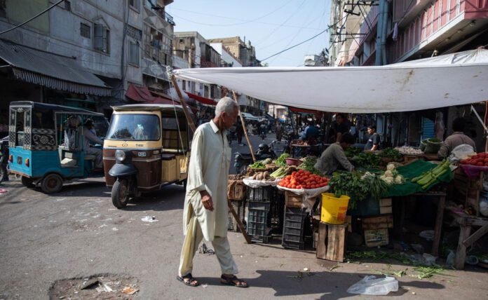 Pakistan struggling with economic
