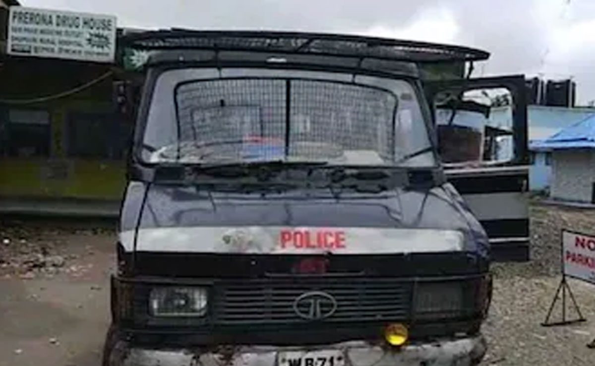 Gas balloon cylinder explodes at West Bengal fair