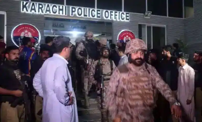 Terrorists enter Pakistan police office