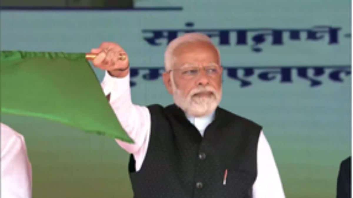 PM Modi flags off 2 Vande Bharat trains from Mumbai