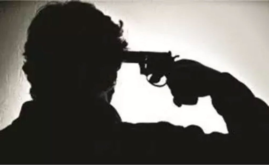CRPF jawan shoots himself in Delhi