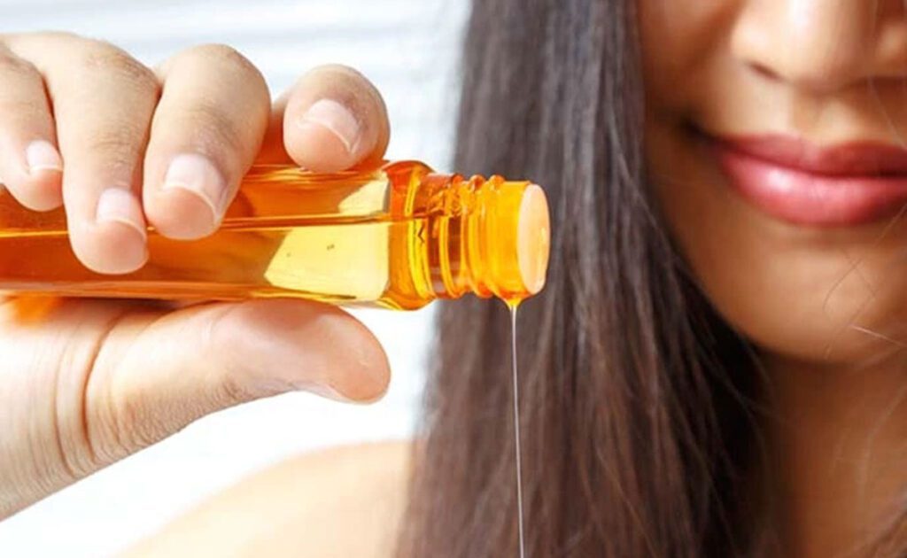 Apply these 5 oils for thick and strong hair