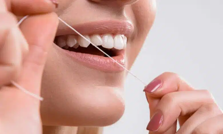 Natural home remedies to stop bleeding gums