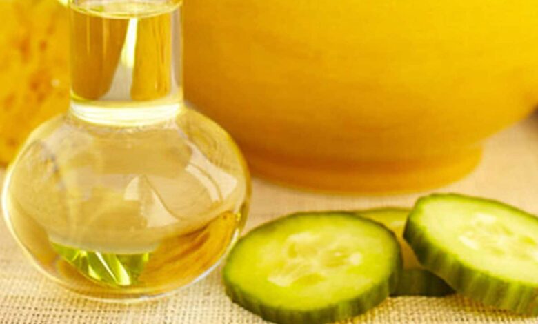 10 Beauty Benefits of Cucumber Seeds Oil