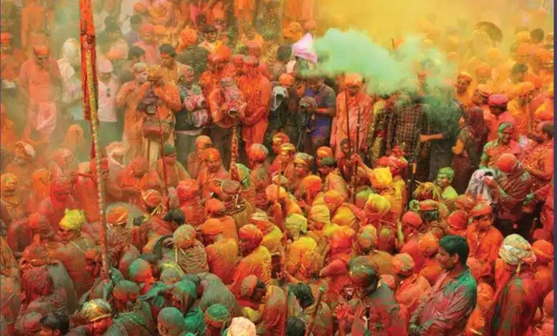 Different ways to celebrate Holi festival