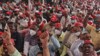 Huge rally of farmers in Maharashtra